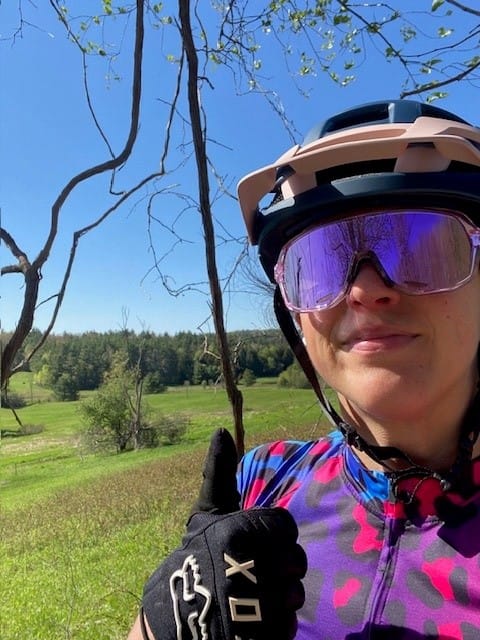 Customer photo review of REVO Kapvoe X63 Photochromic Sunglasses for Women
