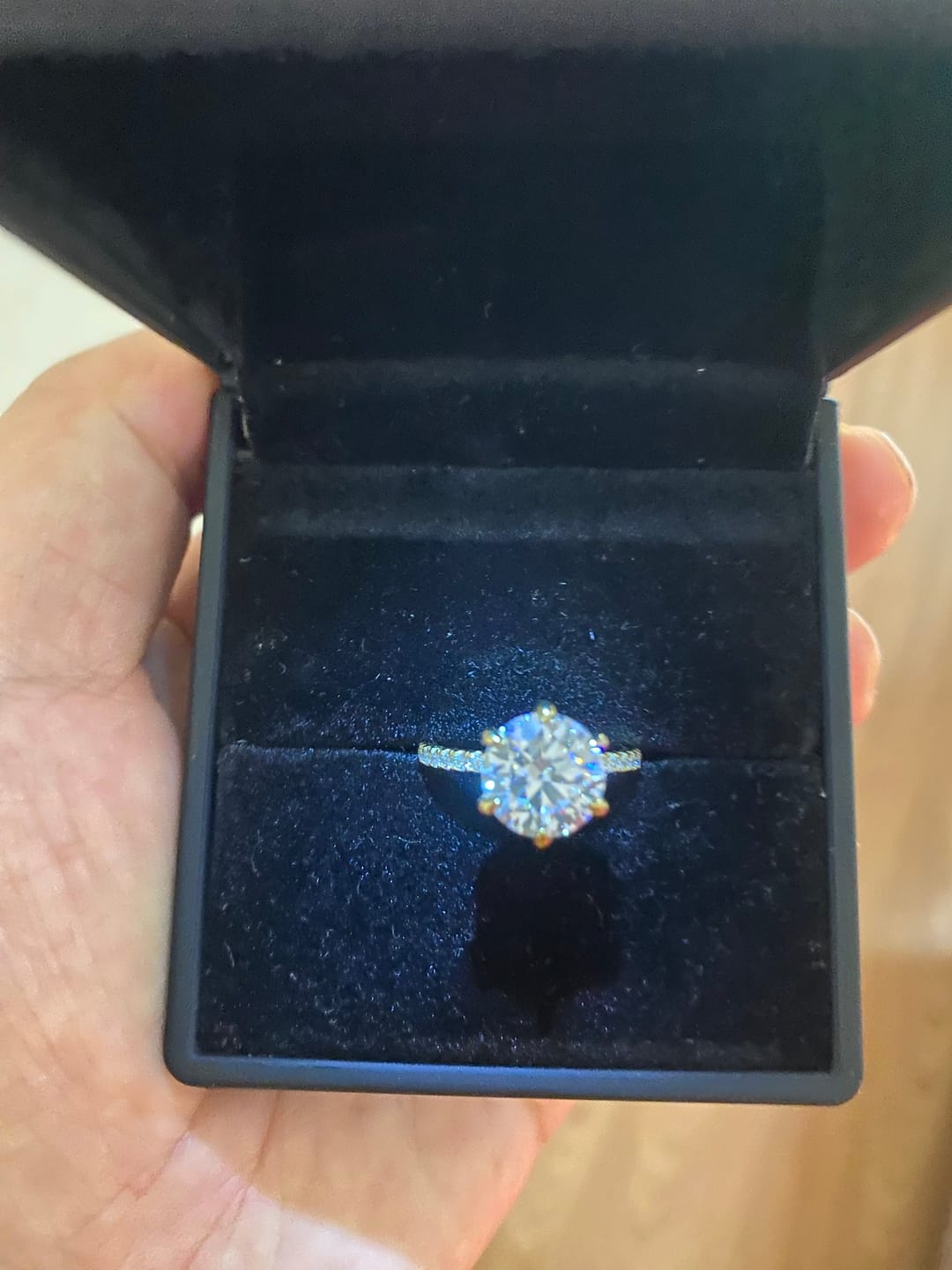 Customer photo review of Rodiffy Moissanite 2.0 Ct ~4.0 Ct Round Cut 6 Prong Yellow Gold Promise Ring