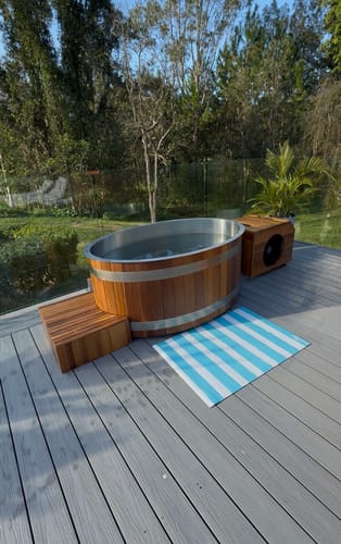 Customer photo review of The Bluejay