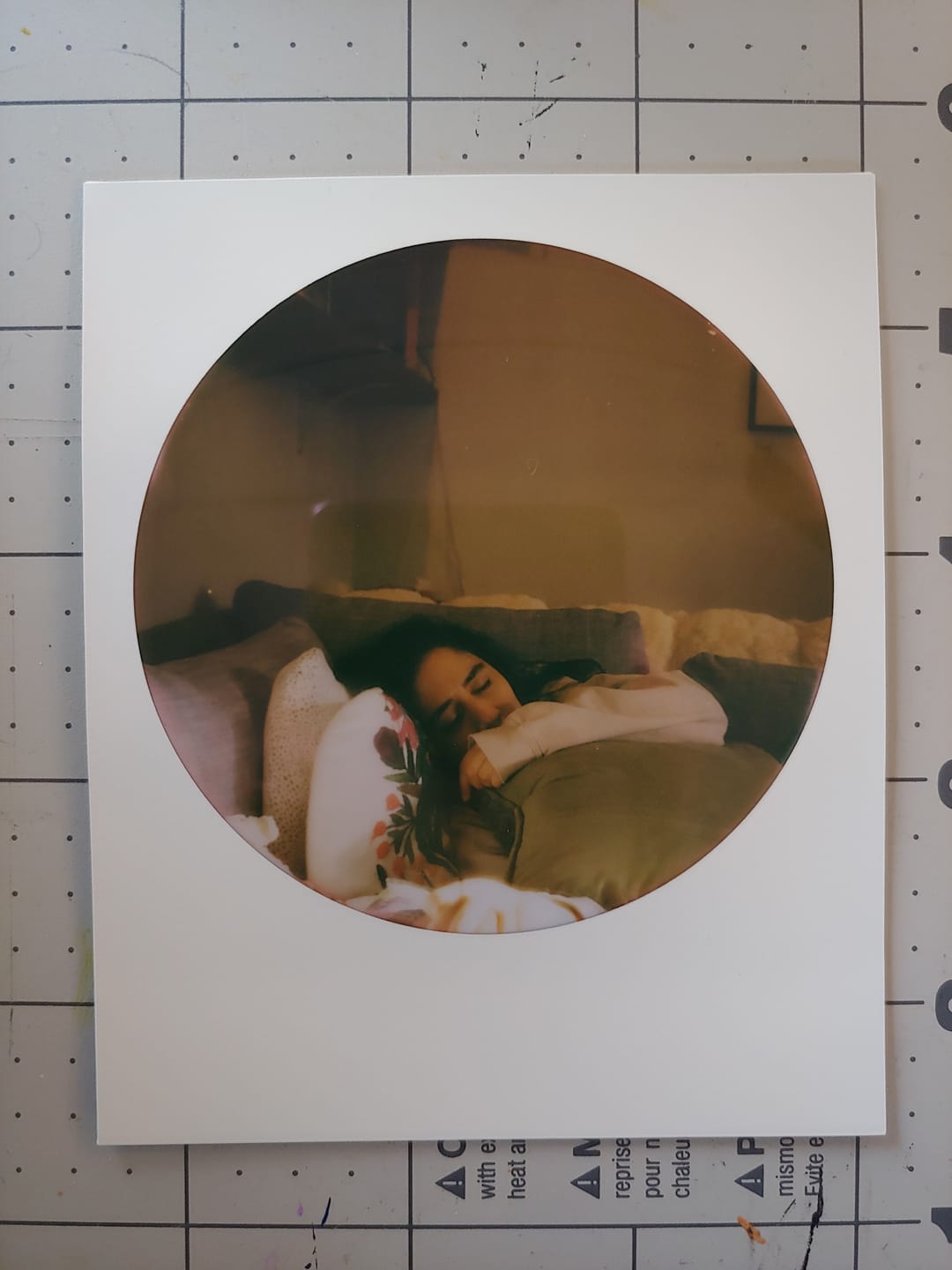 Customer photo review of Polaroid Color 600 Instant Film - Round Frame Edition