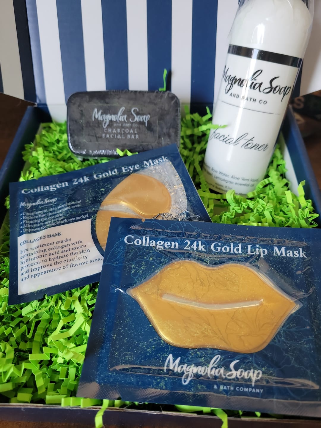 Customer photo review of Magnolia Monthly