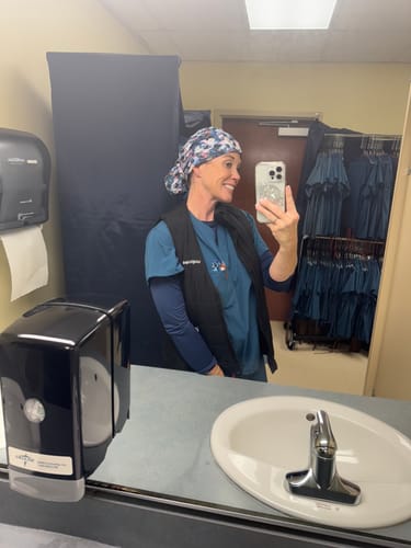 Customer photo review of DuoStyle Scrub Hat - Watercolor Floral