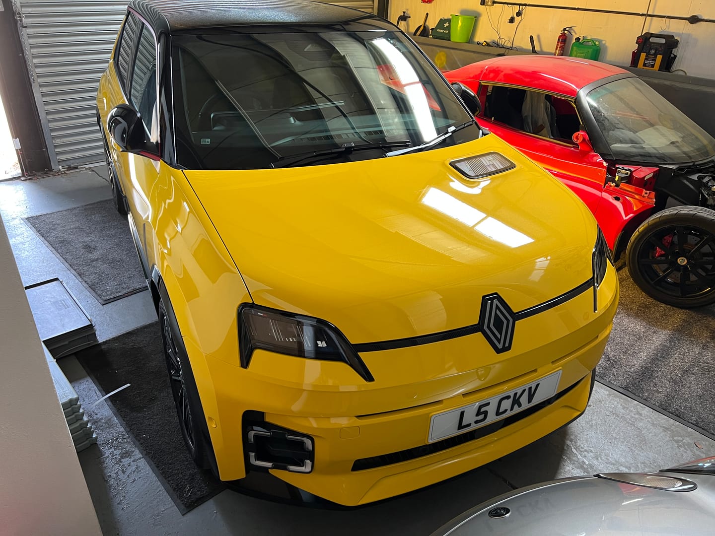 Customer photo review of 3D Gel UK Acrylic Number Plate