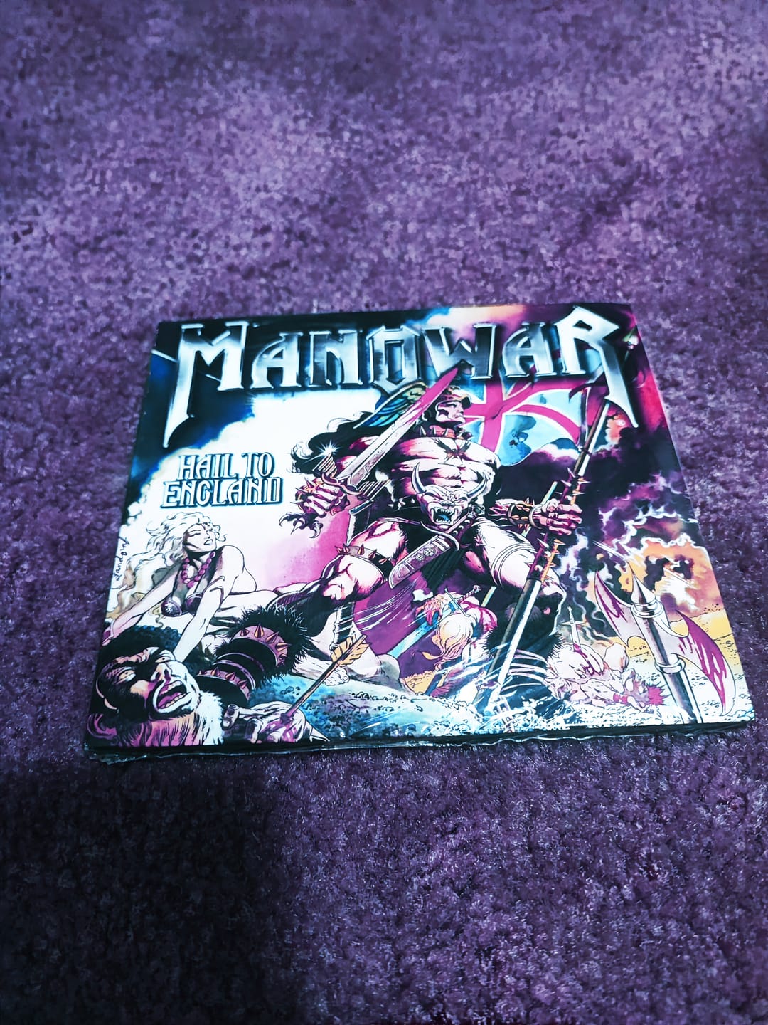 Customer photo review of Manowar CD Hail To England Silver Edition - Digipak