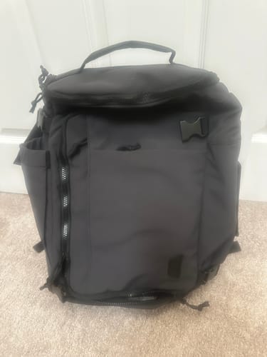 Customer photo review of Blast Quick Access 28L-38L Carry On Travel Backpack
