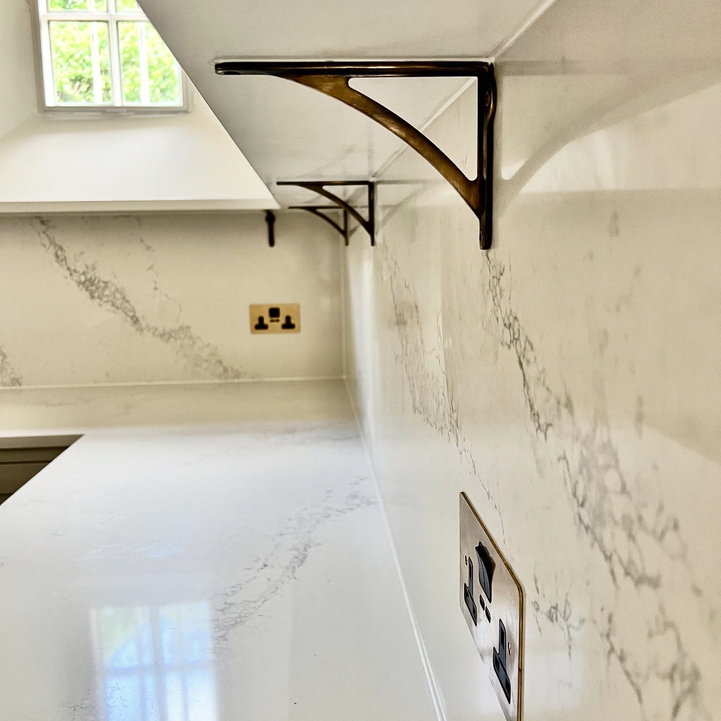 Customer photo review of Ironbridge Aged Brass Shelf Brackets | 4.5/6/7/8/10"