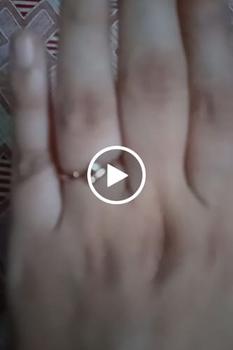 Customer video review of Rose Gold Starlit Ring