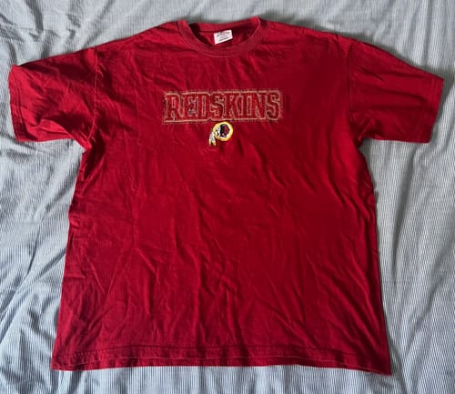 Customer photo review of Vintage Washington Redskins Tee (XL)