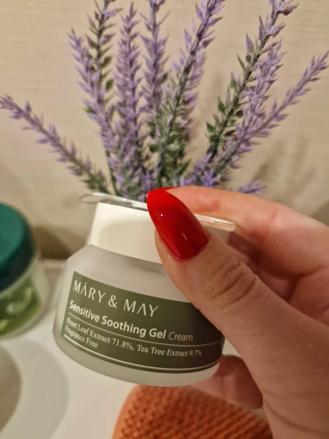Customer photo review of Nomierinošs gelveida krēms Mary&May Sensitive Soothing Gel Cream