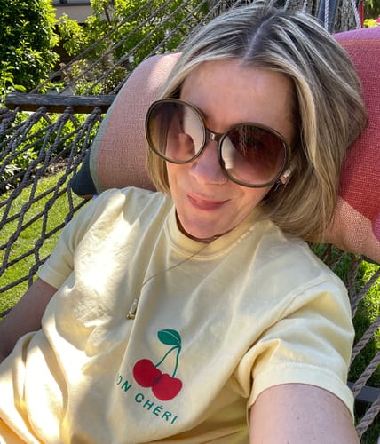 Customer photo review of A+H Mon Chéri Crop Tee