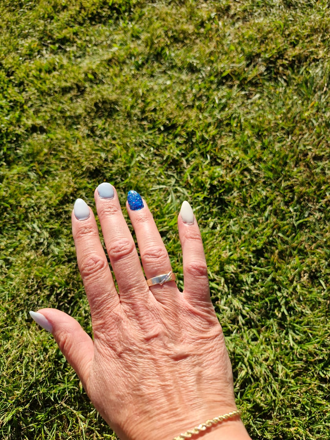 Customer photo review of Glowdip All-in-One Manicure Set