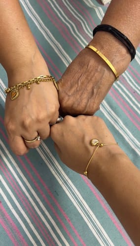Customer photo review of Hearts All Over Bracelet