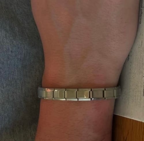 Customer photo review of Pulsera Italiana Lisa