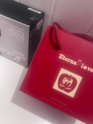 Customer photo review of 🌹Rosa Eterna + Collar + Pulsera Trébol Plata + Dedicatoria GRATIS -PARA MI HIJA