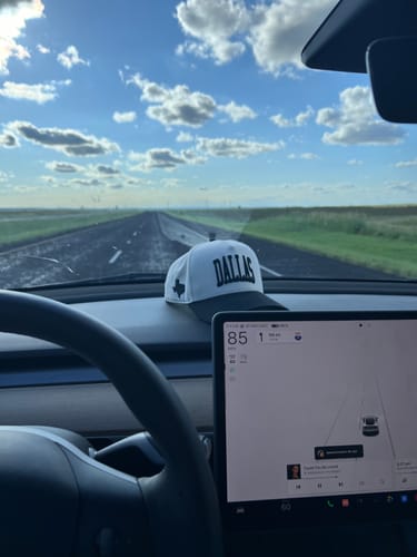 Customer photo review of DALLAS SNAPBACK - OFF WHITE EDITION