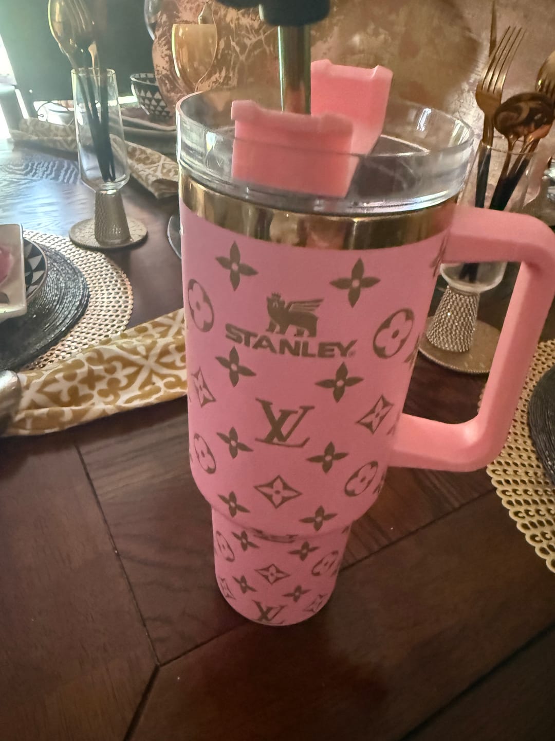 Customer photo review of Designer Holographic In-Car Insulated Cup 40OZ
