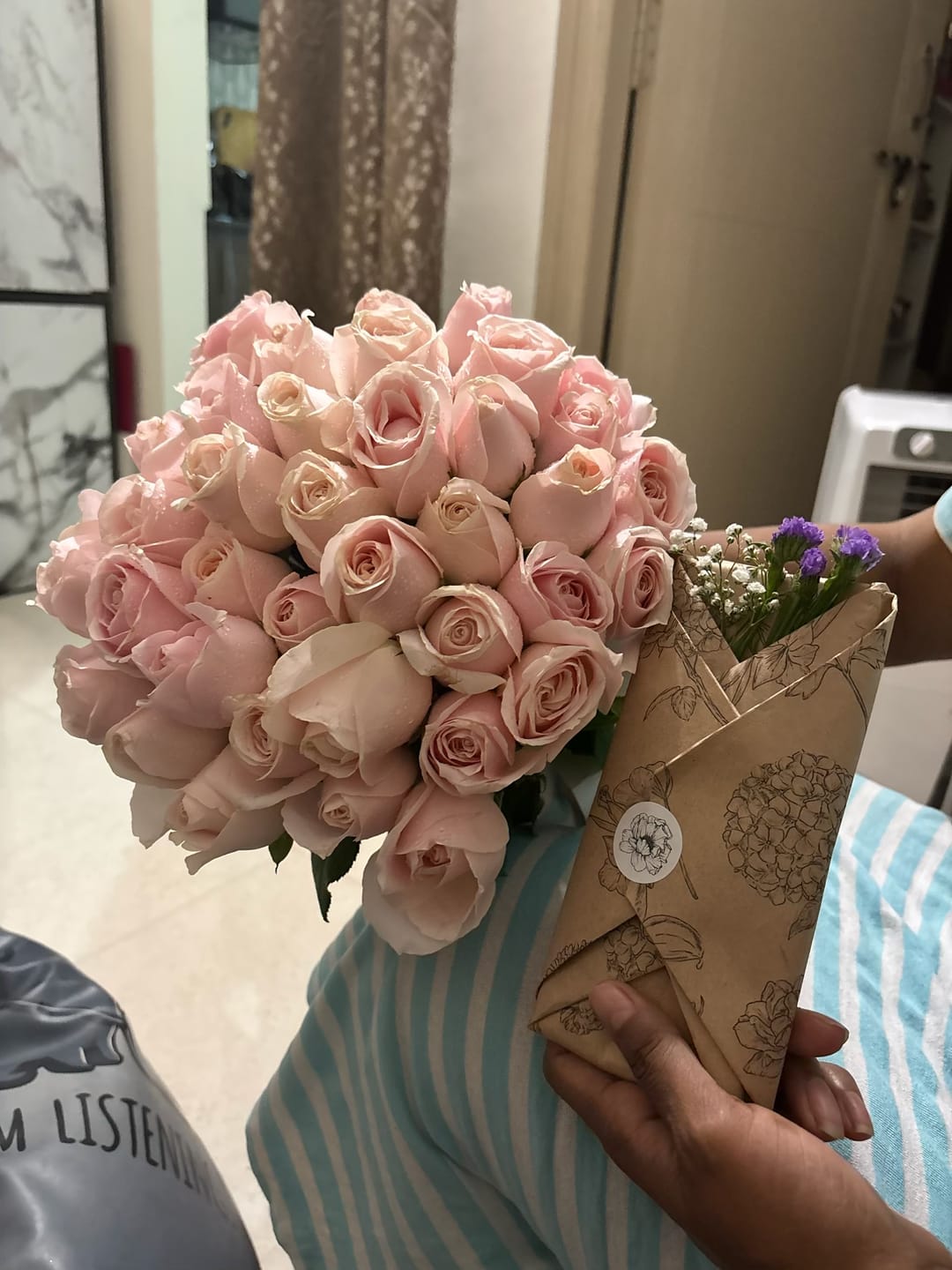 Customer photo review of Roses