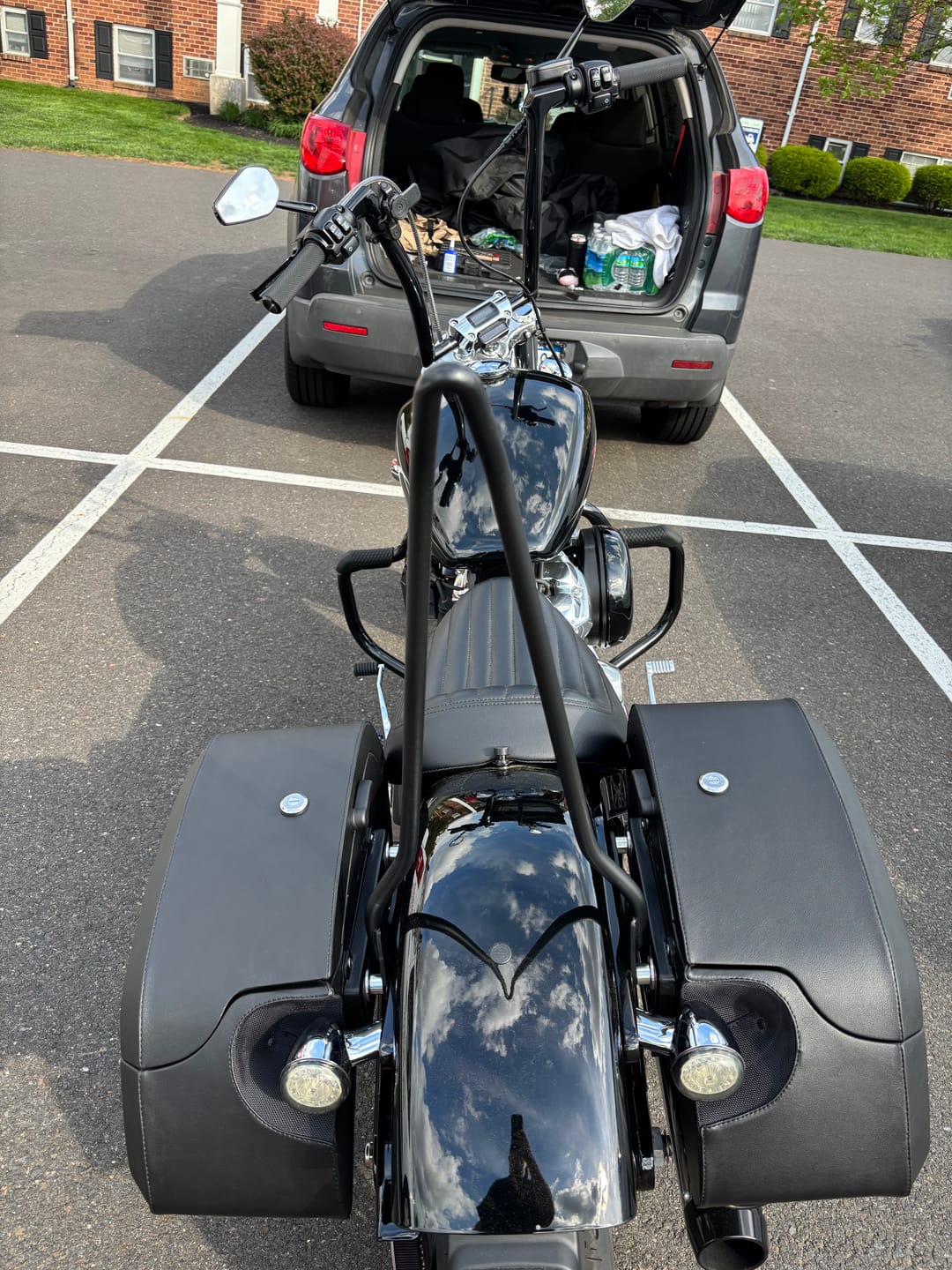 Customer photo review of 32L - Darkin Large Quick Mount Leather Wrapped Hard Saddlebags for Harley Softail Standard FXST