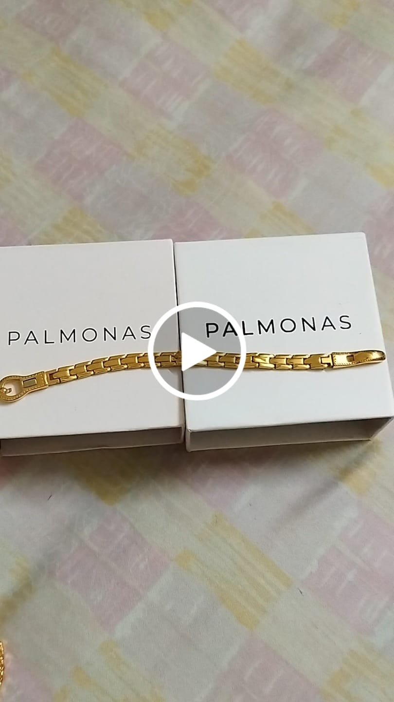 Customer video review of Rectangular Rhythm Link Bracelet
