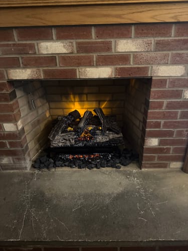 Customer photo review of Napoleon Woodland 27'' Electric Fireplace Log Insert
