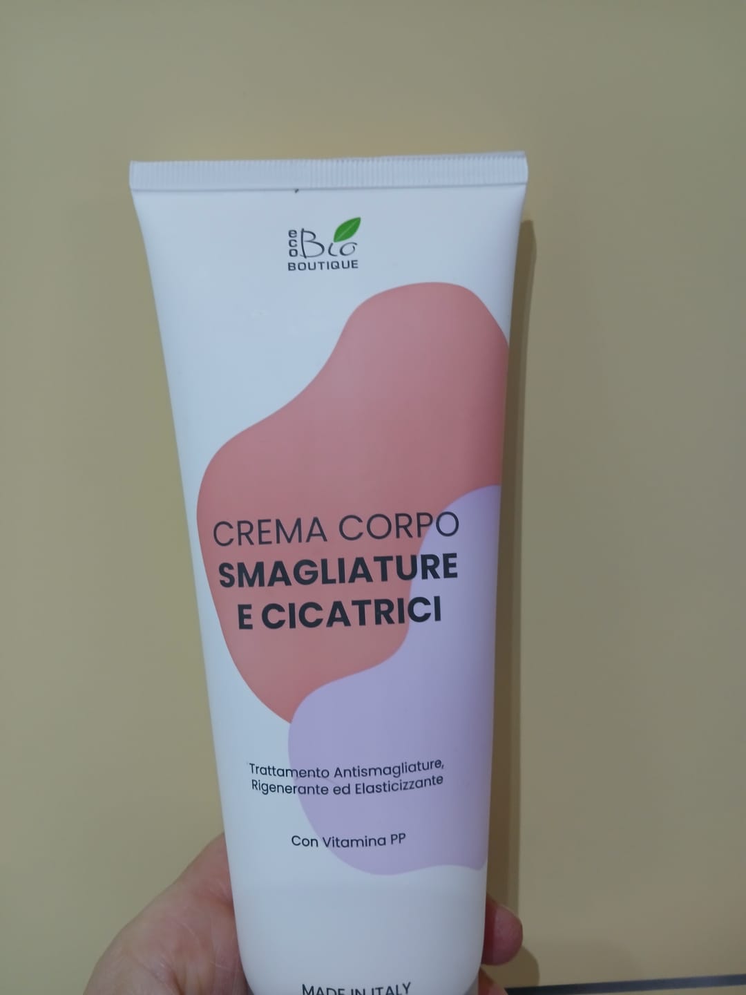 Customer photo review of Crema Corpo Smagliature e Cicatrici