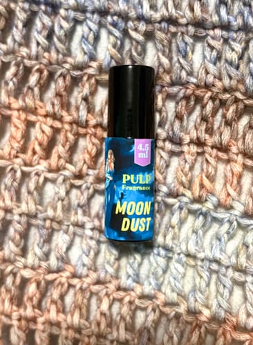 Customer photo review of Moon Dust