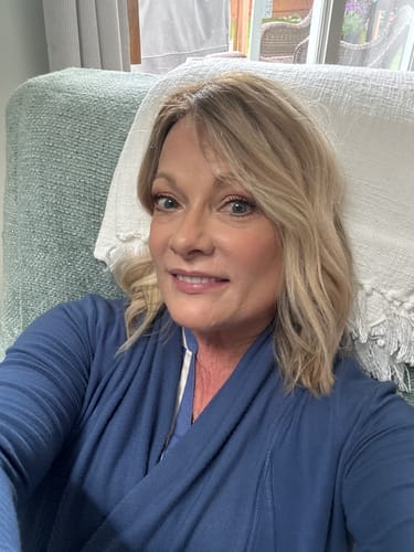 Customer photo review of Summer Balayage Light Volume