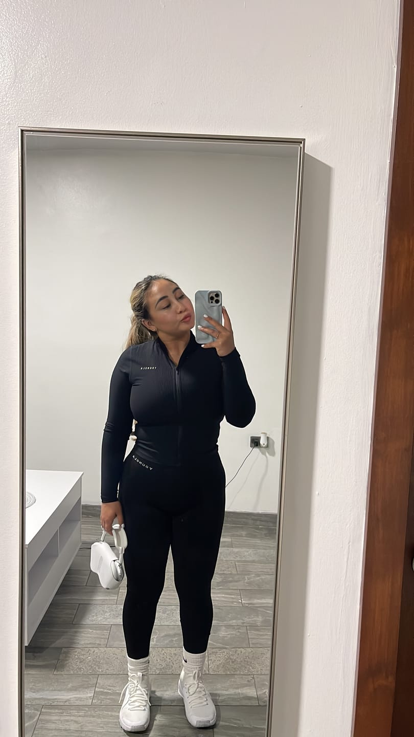 Customer photo review of W220 - Core Seamless Leggings
