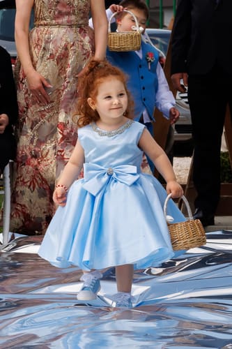 Alexandra T. review of Baby Girl Birthday Dresses Toddler Cute Bead Collar Bow-knot Puffy Princess Dress image 1 out of 2