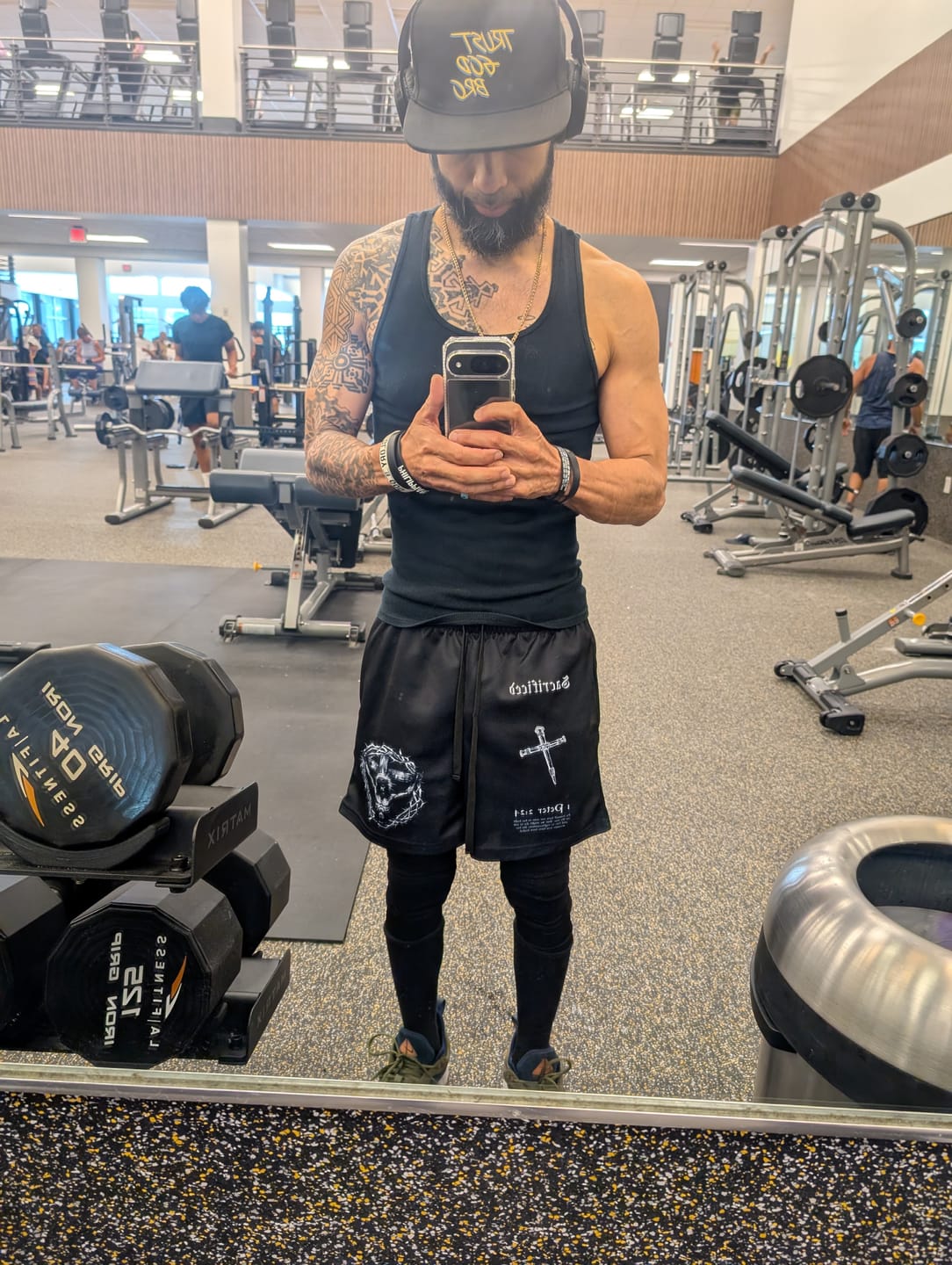 Customer photo review of Sacrificed Mesh Shorts