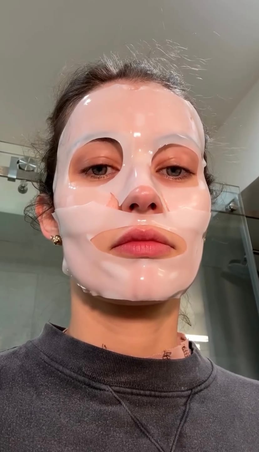 Customer photo review of Korean Glass Skin Collagen Overnight Face Mask