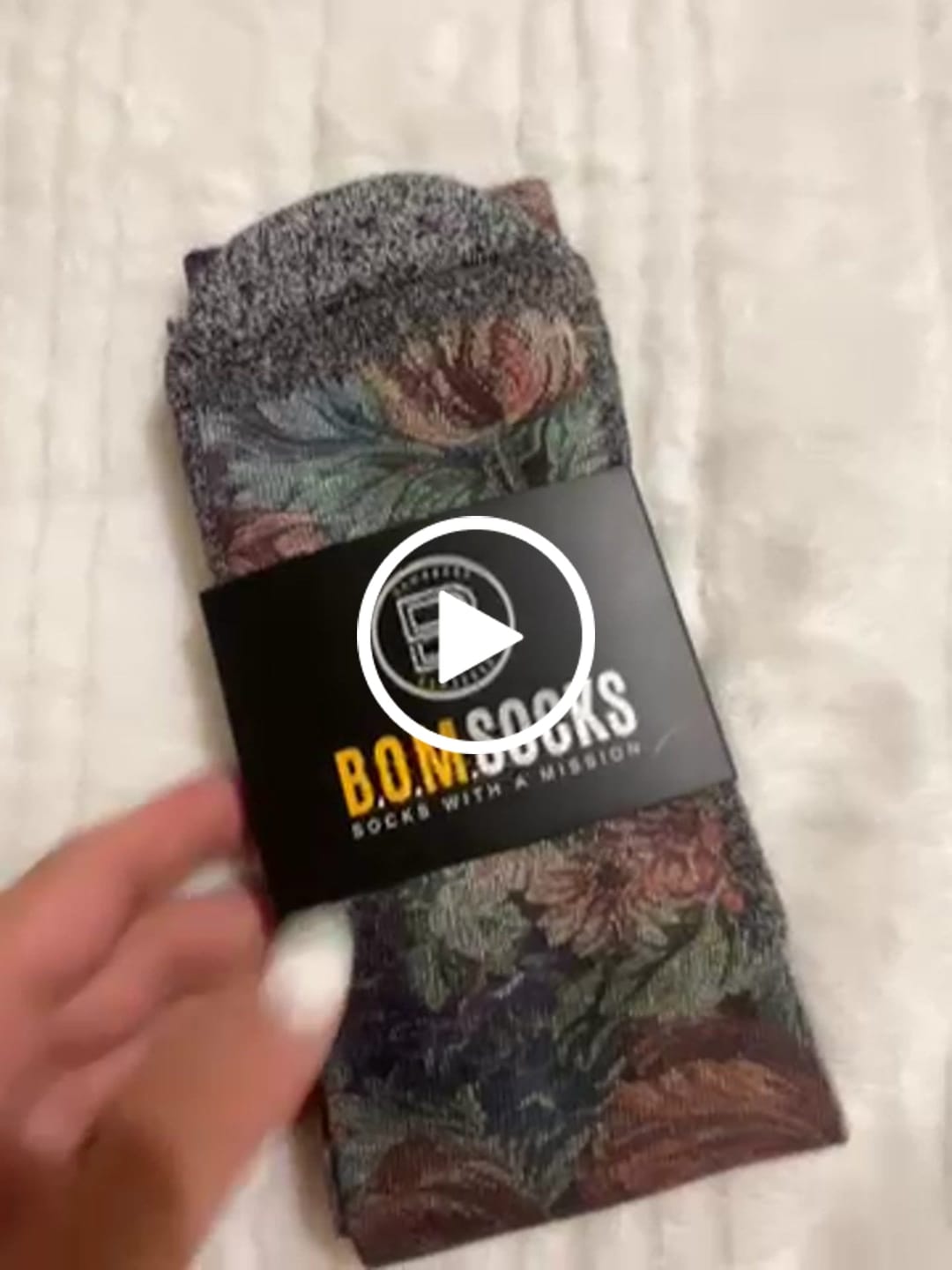 Customer video review of The Foyer Florals