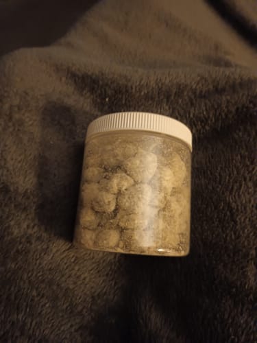 Customer photo review of Snowballs 28 Grams