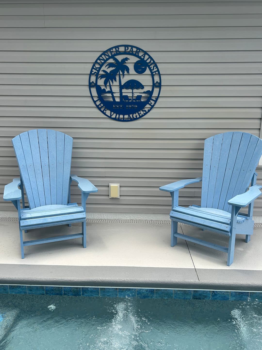 Customer photo review of Beach Palm Metal Sign
