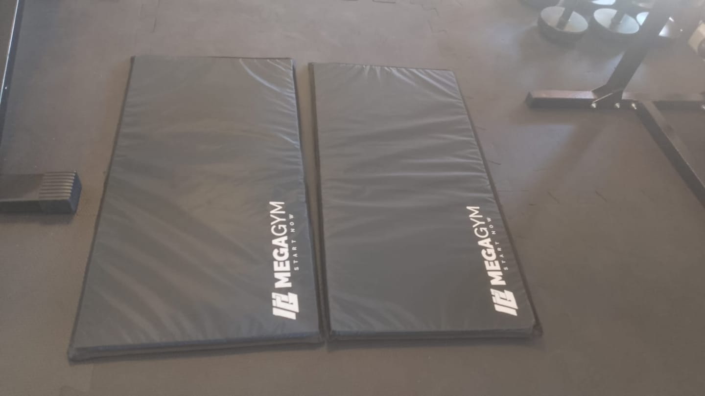 Customer photo review of Colchonete De Academia 90x45x2 Para Treino Pilates Funcional