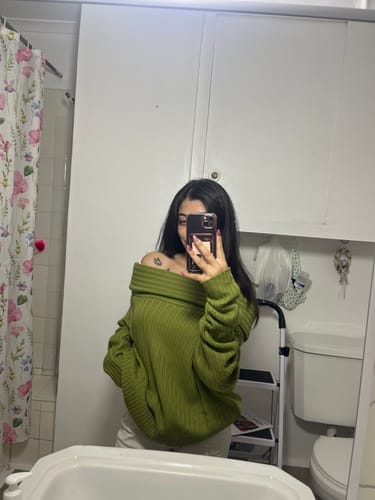 Customer photo review of SWEATER LINA PISTACHO