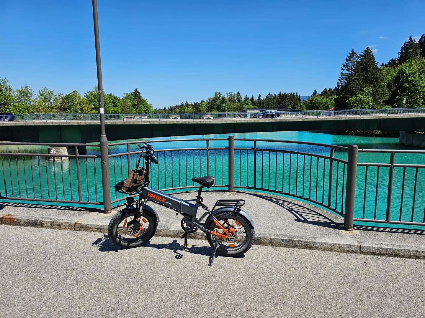 Customer photo review of Vakole CO20 MAX 750W*2 Dual Motor 20" Folding Fat Bike 960Wh with Torque Sensor 20Ah Battery