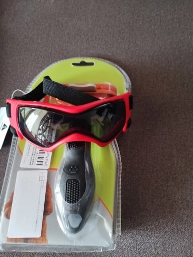 Customer photo review of Dog Outdoor UV Protection Sunglasses Goggles