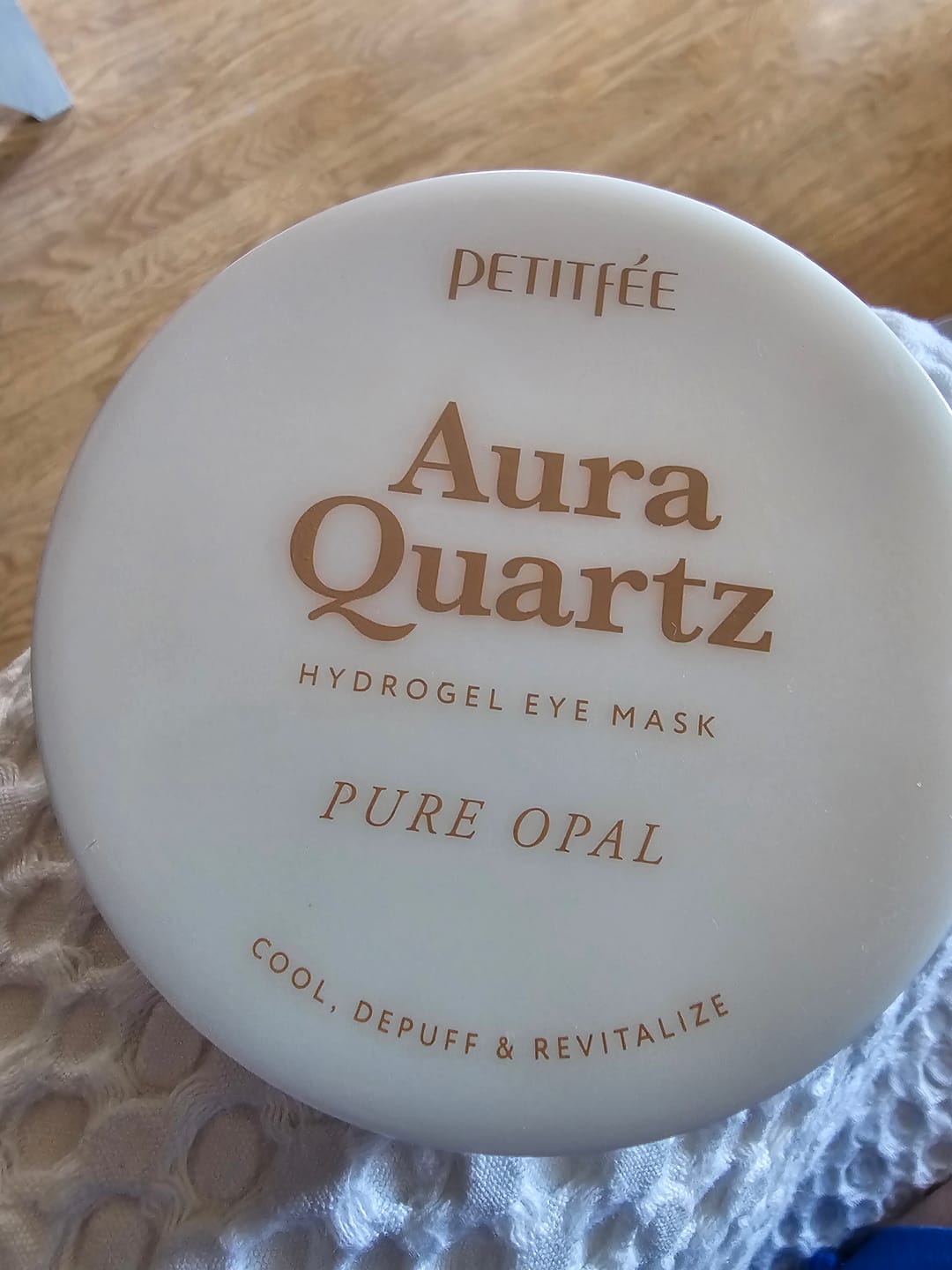 Customer photo review of Petitfee Aura Quartz Øyemaske (40stk)