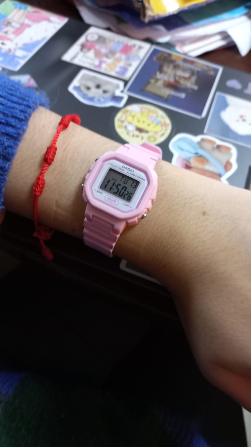 Customer photo review of Reloj Casio Vintage LA-20WH-4A1DF Rosado