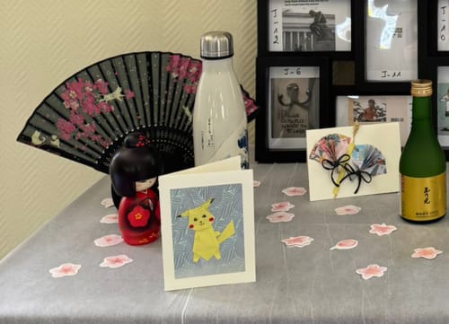 Customer photo review of Éventail Japonais Noir Sakura