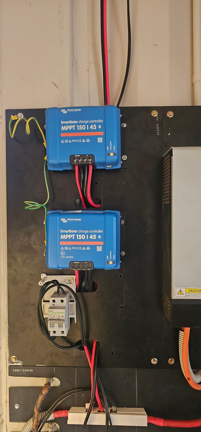 Customer photo review of Victron SmartSolar MPPT (All Models)