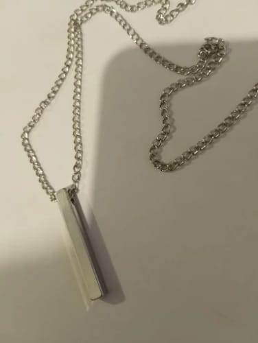 Customer photo review of Minimal Bar Necklace (V2) Silver