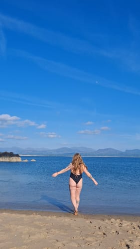 Customer photo review of Original Cut Swimsuit (Black)