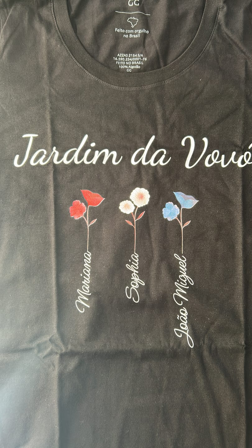 Customer photo review of Camiseta Personalizada Jardim da Vovó - PRETA - Algodão 100%