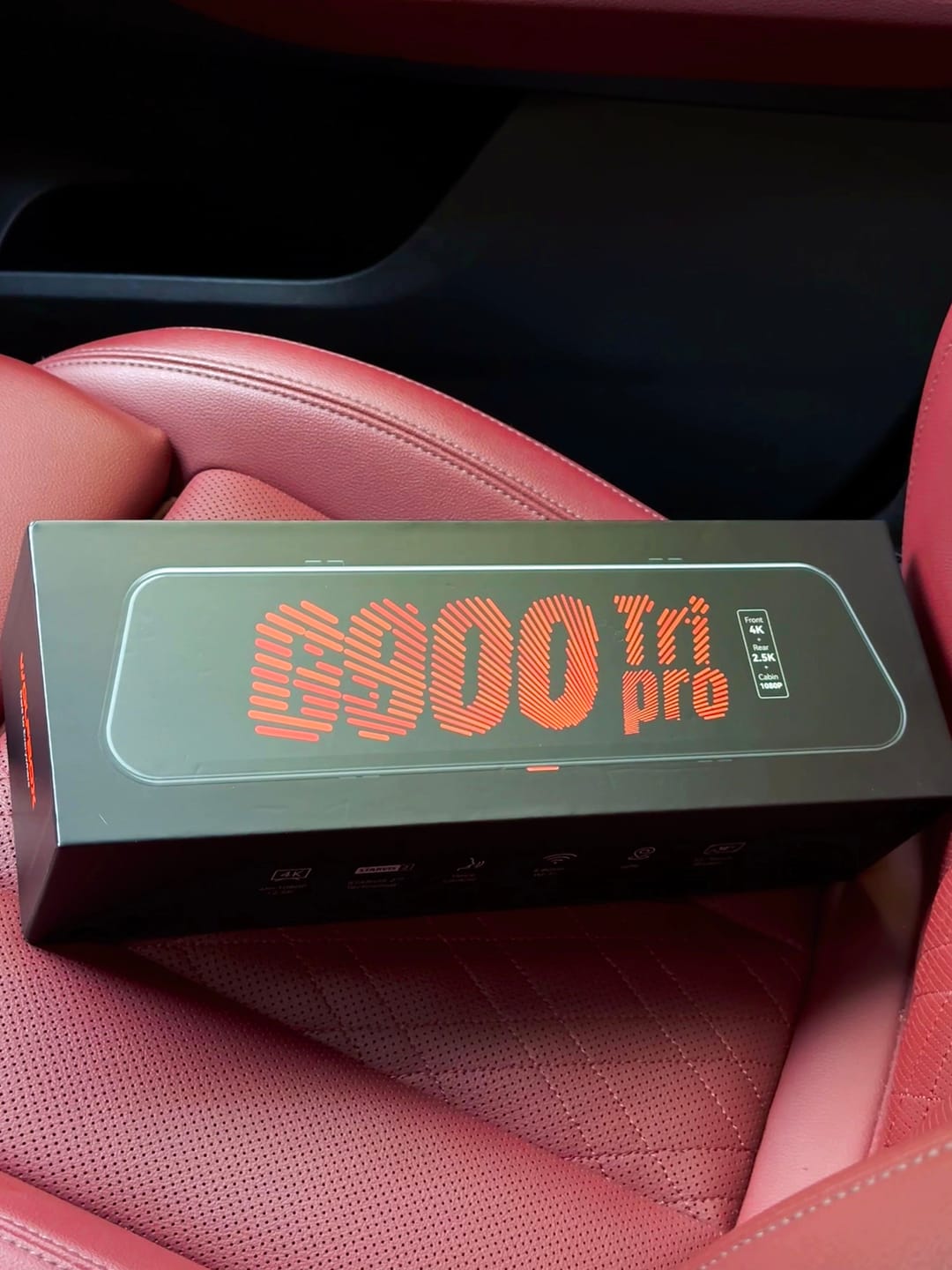 Customer photo review of WOLFBOX G900 TriPro Bumper Version 3 Channel Rearview Mirror with Exclusive 30-Month Warranty