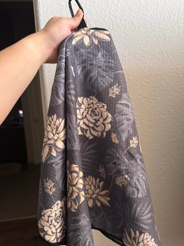 Customer photo review of Black Roses - Magnetic Golf Towel