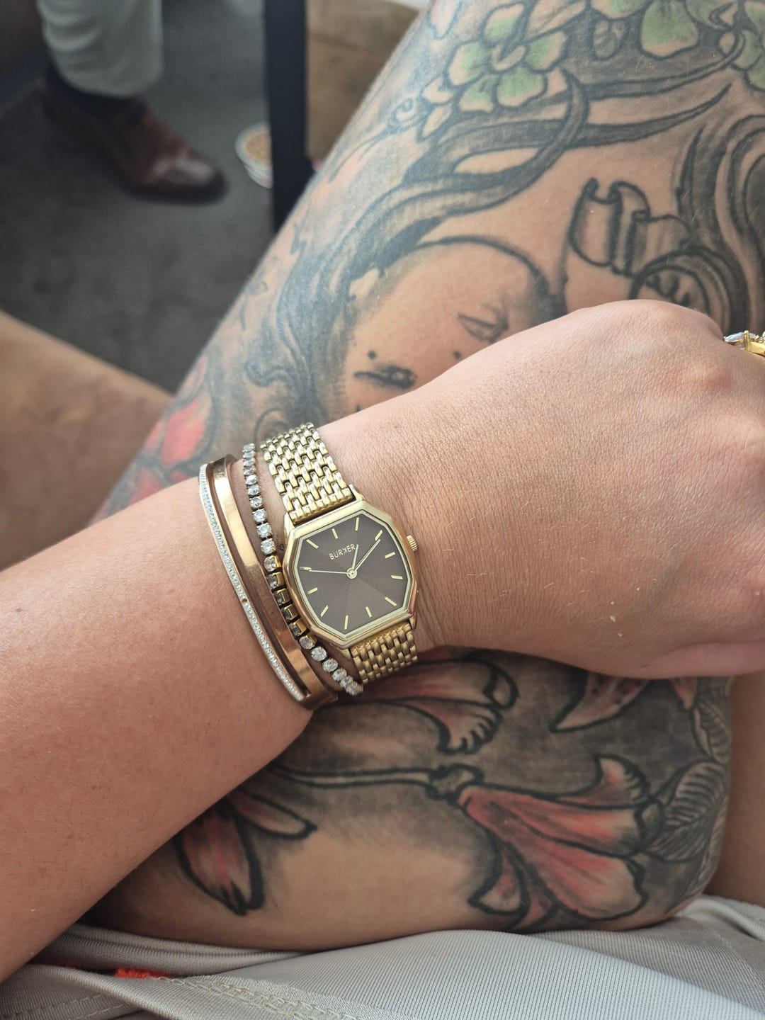 Customer photo review of Julia Gold Brown