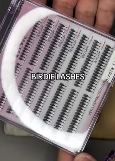 Customer photo review of Birdie Lashes