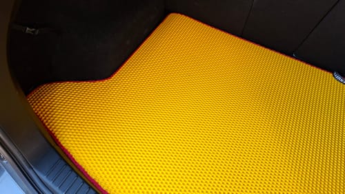 Customer photo review of Kofferraumwanne nach Maß